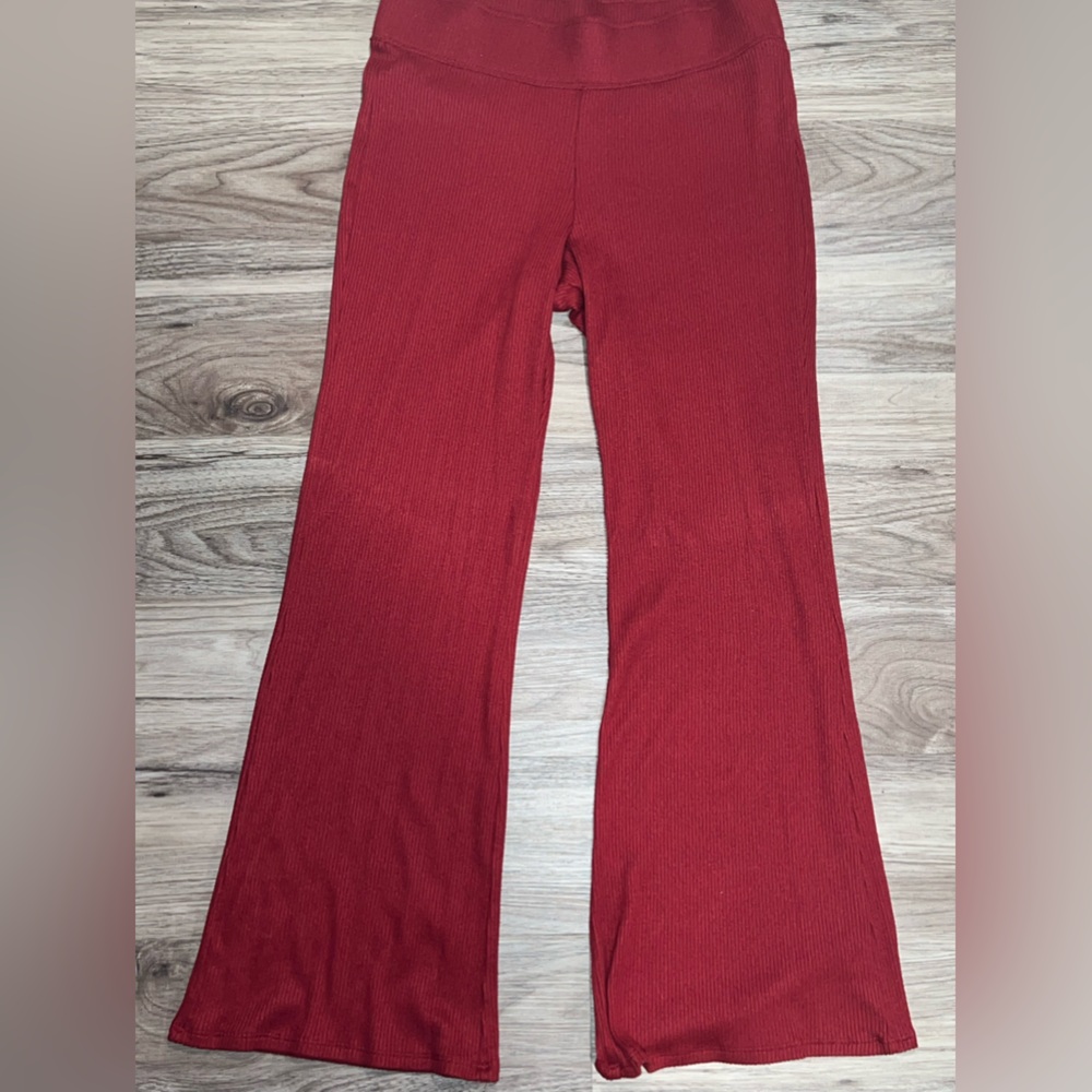 Hollister Gilly Hicks Flared Ribbed Lounge Pants